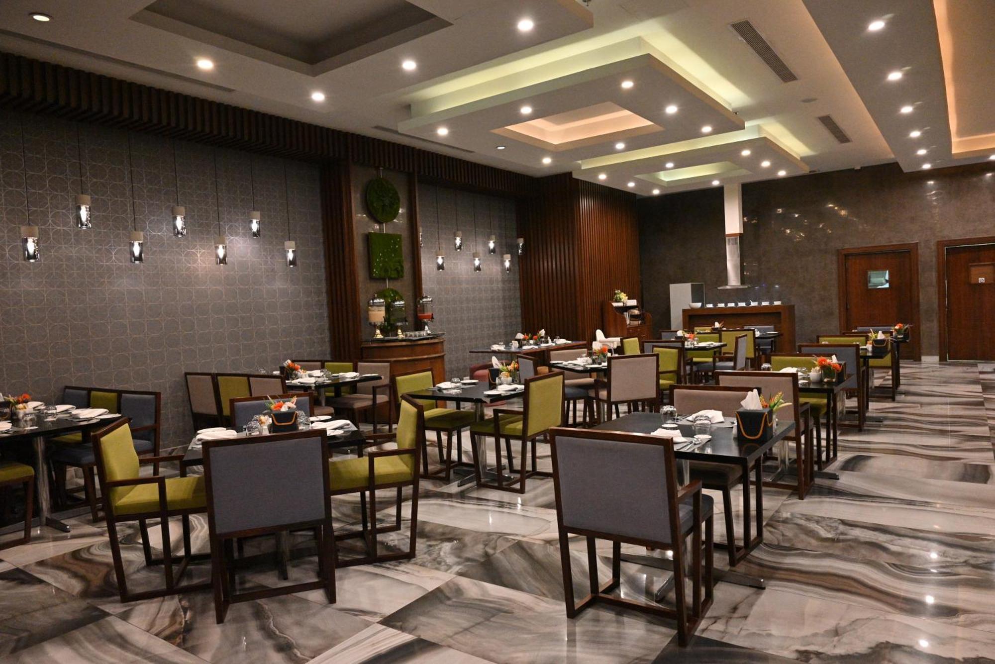 Q Suites Jeddah By Ewa - Managed By Hmh Exterior photo